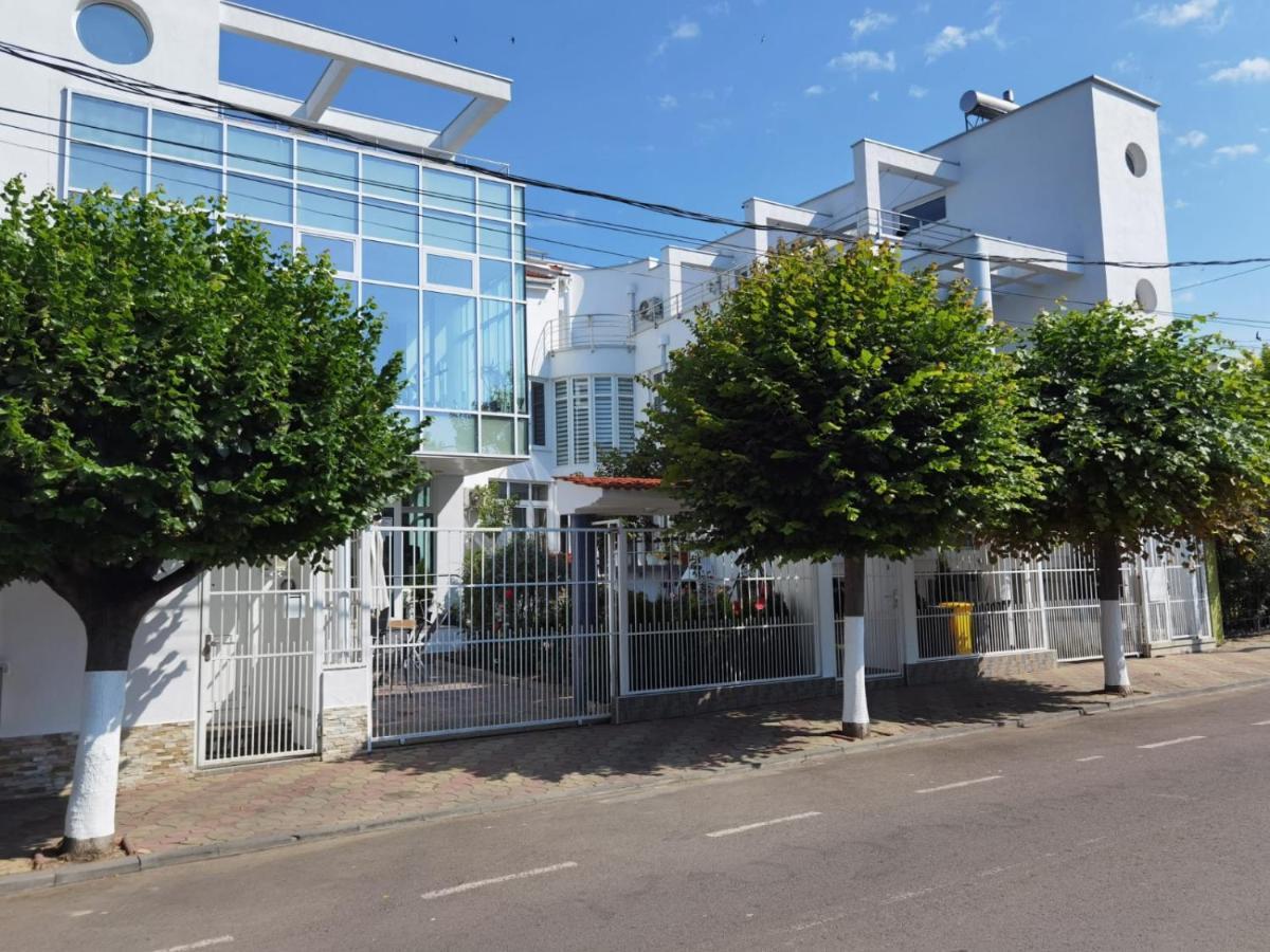 Fitness House With Garden Ξενοδοχείο Κονστάντζα Εξωτερικό φωτογραφία